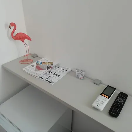 Flamingo Bed & Breakfast *